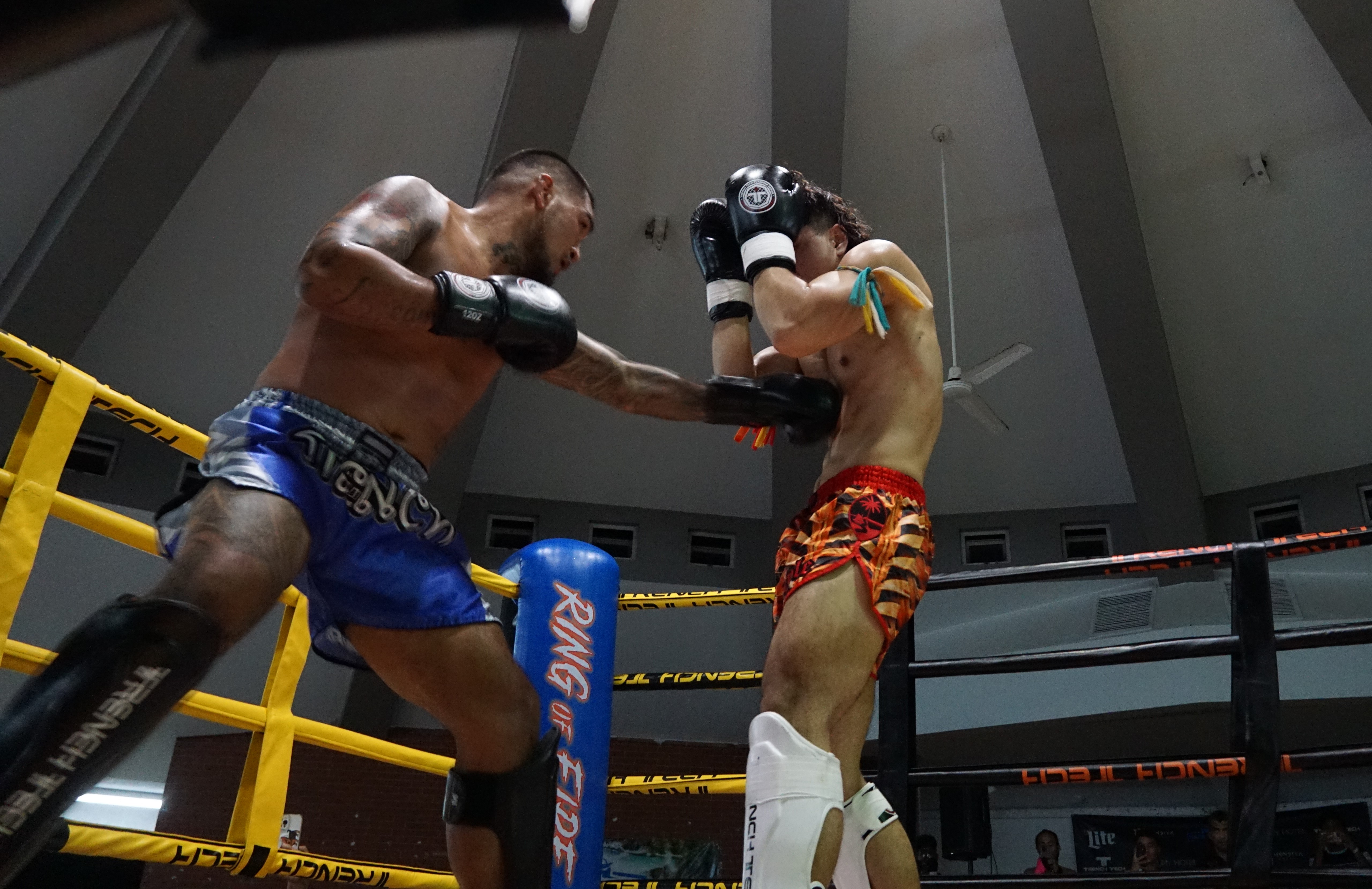 Shane "Pikaboo" Alvarez connects a body shot against Isaac "Tiger Heart" Crisostomo.