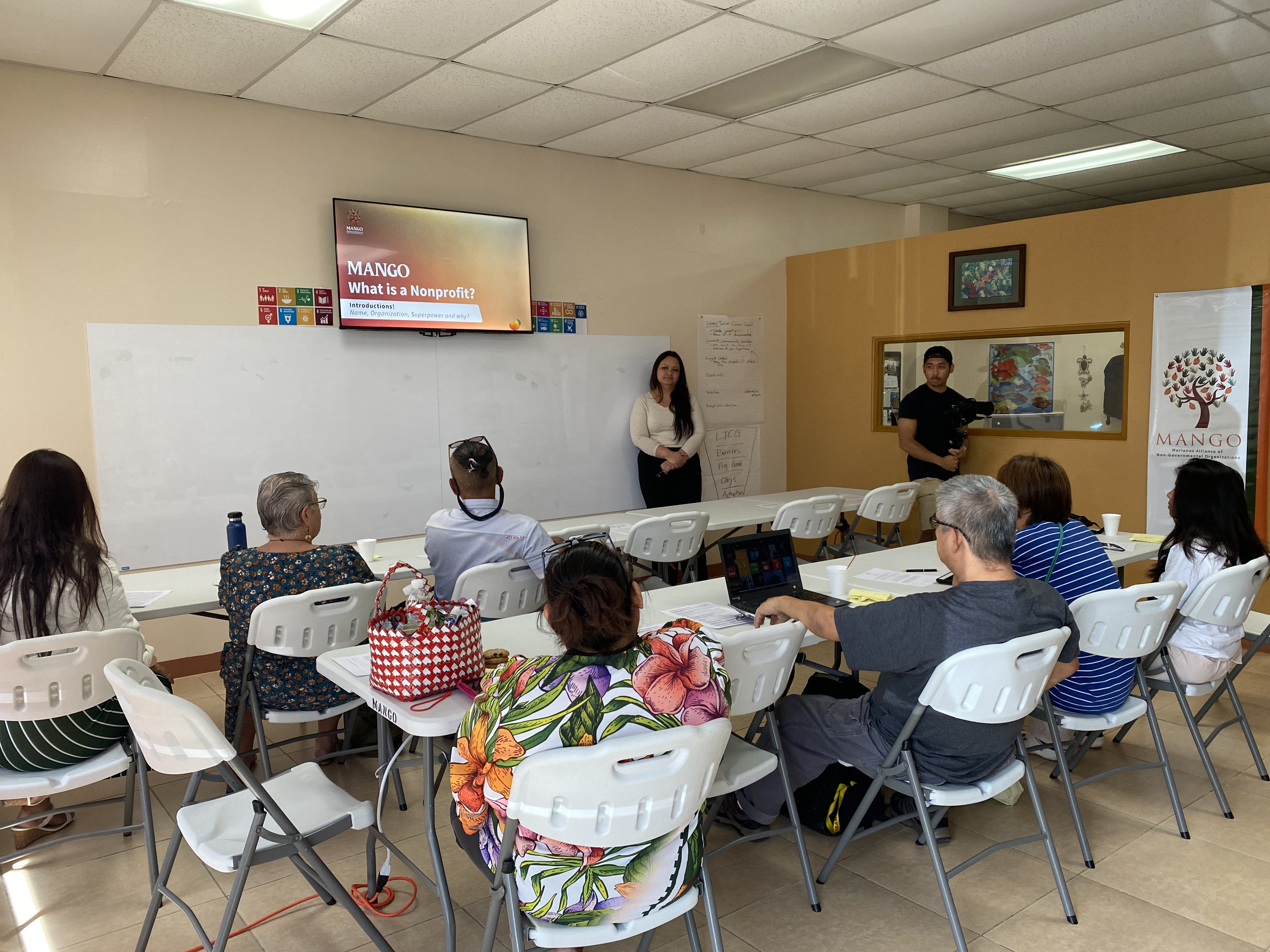 Shawna Babauta conducts the “What is a Nonprofit?” workshop at MANGO’s Gualo Rai office. 