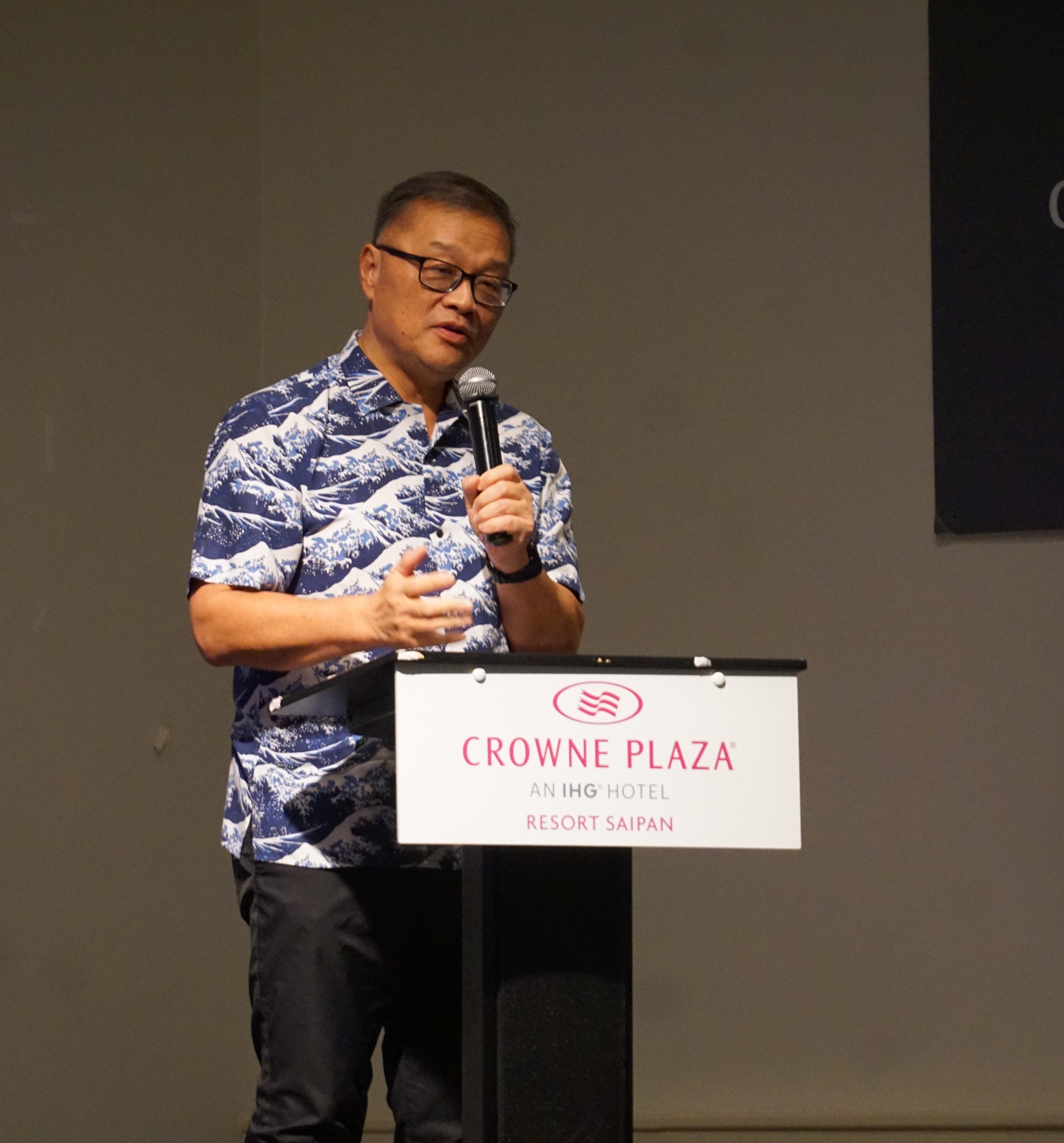 More photos taken during Saki Kumagai's presentation, "The Way of My Life," in the Hibiscus Hall of Crowne Plaza Resort Saipan on Friday.Photos by James F. Sablan Jr.