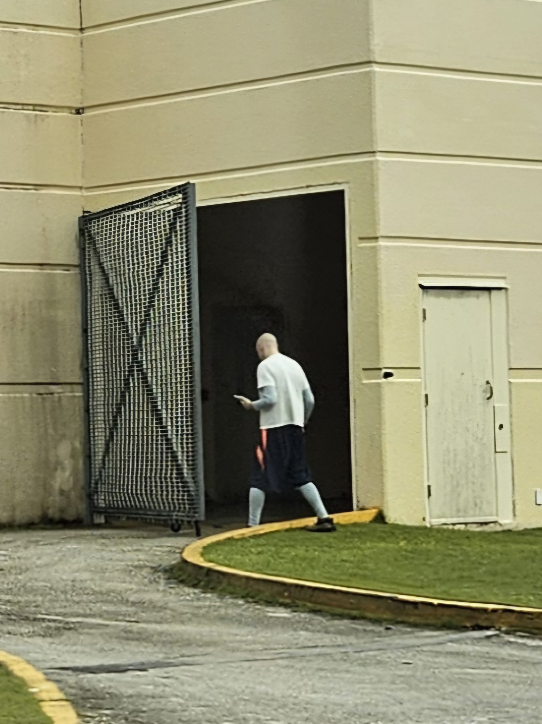 William Abraczinskas turned himself in at the Department of Corrections on Saturday morning