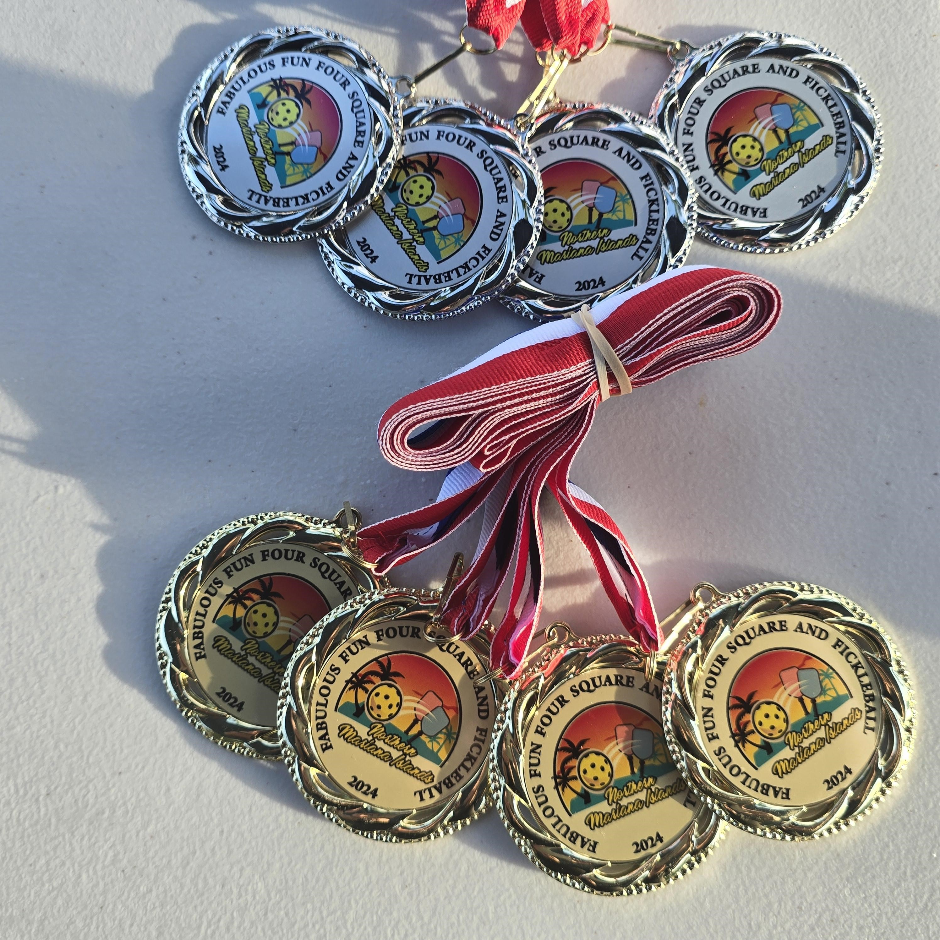 Gold and silver medals were awarded after the tournament.