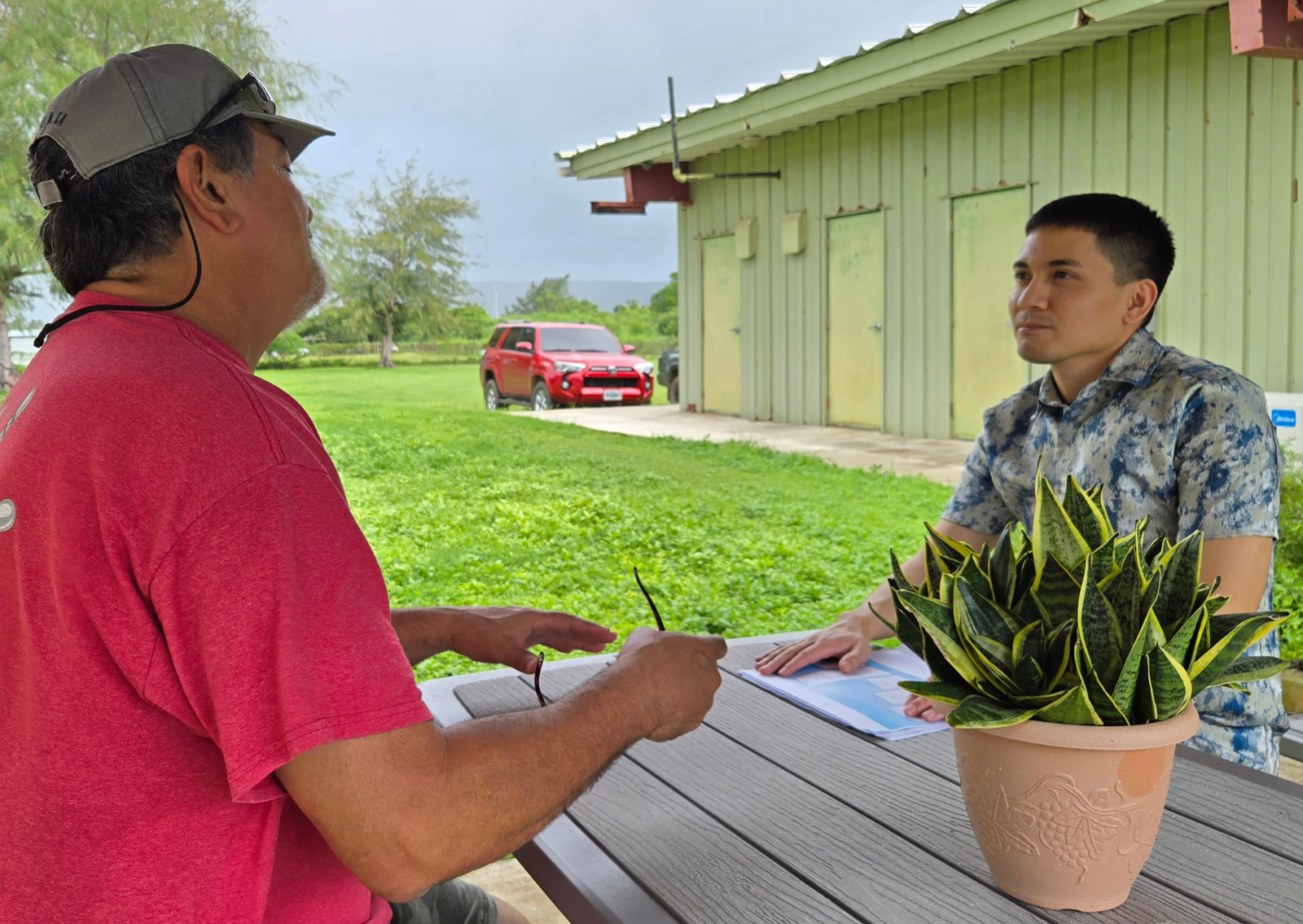 Joal Untalan, SBDC client, with Fred Cruz of CEDA.