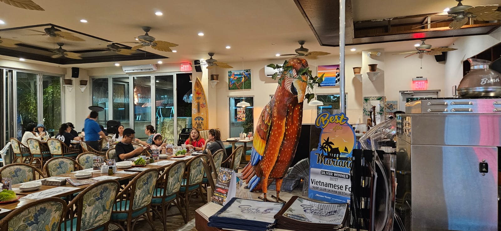 Whether it's a family dinner for 10 or a cozy meal for two—or even just a quick bite for one—Surf Club Restaurant has more than enough space to create a memorable dining experience.