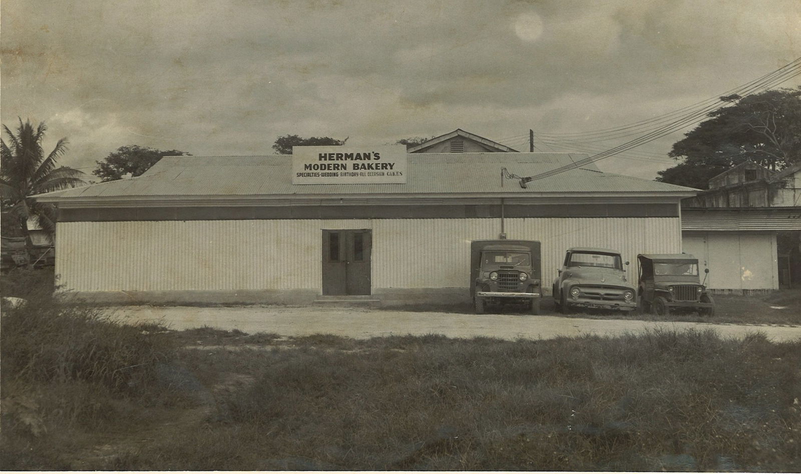 This is a 1940s photo of the bakery in Chalan Kanoa during the U.S. Naval administration after the Second World War. From being paid $20 a month to bake bread for the people of Saipan including U.S. soldiers during the Liberation of Saipan in 1944, the U.S. Navy realized Tun Herman Pan was a talented baker, and as such, built him a custom-made brick oven for his trade. Three months after Camp Susupe closed, the couple, Herman Jose and Maria Juliana, opened Herman’s Bakery on October 26, 1944 – 80 years ago today.
