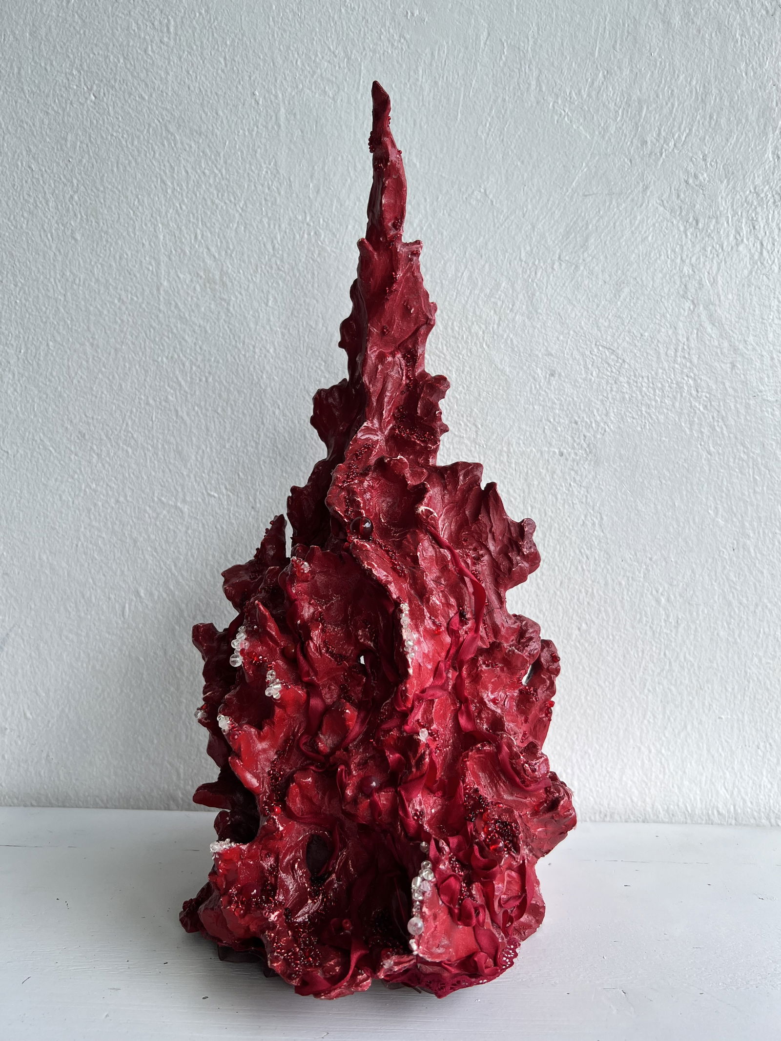 Blood Rise: Submerge I (mixed media) by Alyanna Barrera received an “Honorable Mention” from juror Kaitlin Pomerantz.