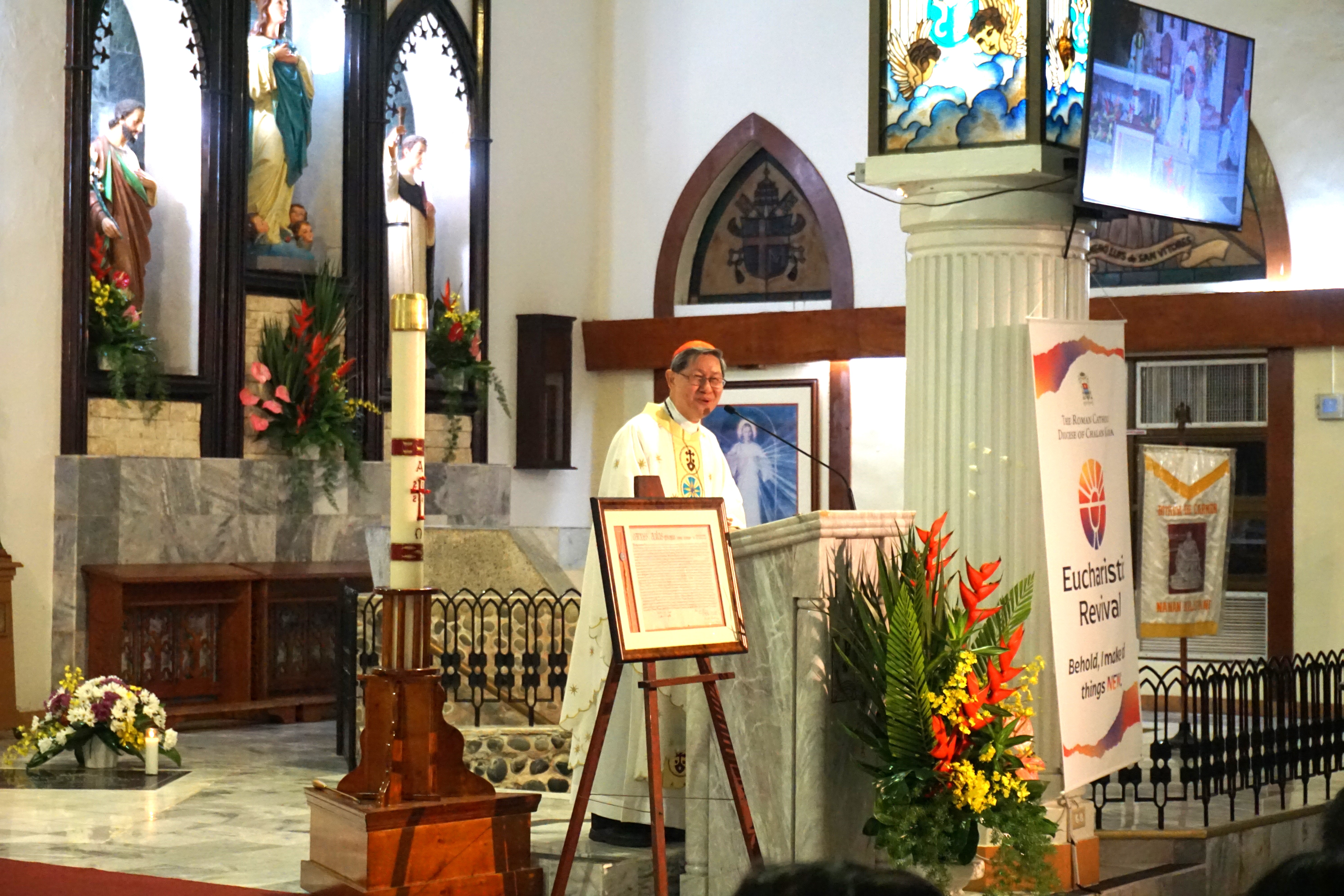 Cardinal Luis Tagle, the Catholic Church’s Pro-Prefect of the Dicastery for Evangelization, shared with the island community that the Diocese of Chalan Kanoa will have a new bishop. Cardinal Tagle was on island as part of the 40th anniversary celebration of the canonical establishment of the diocese.