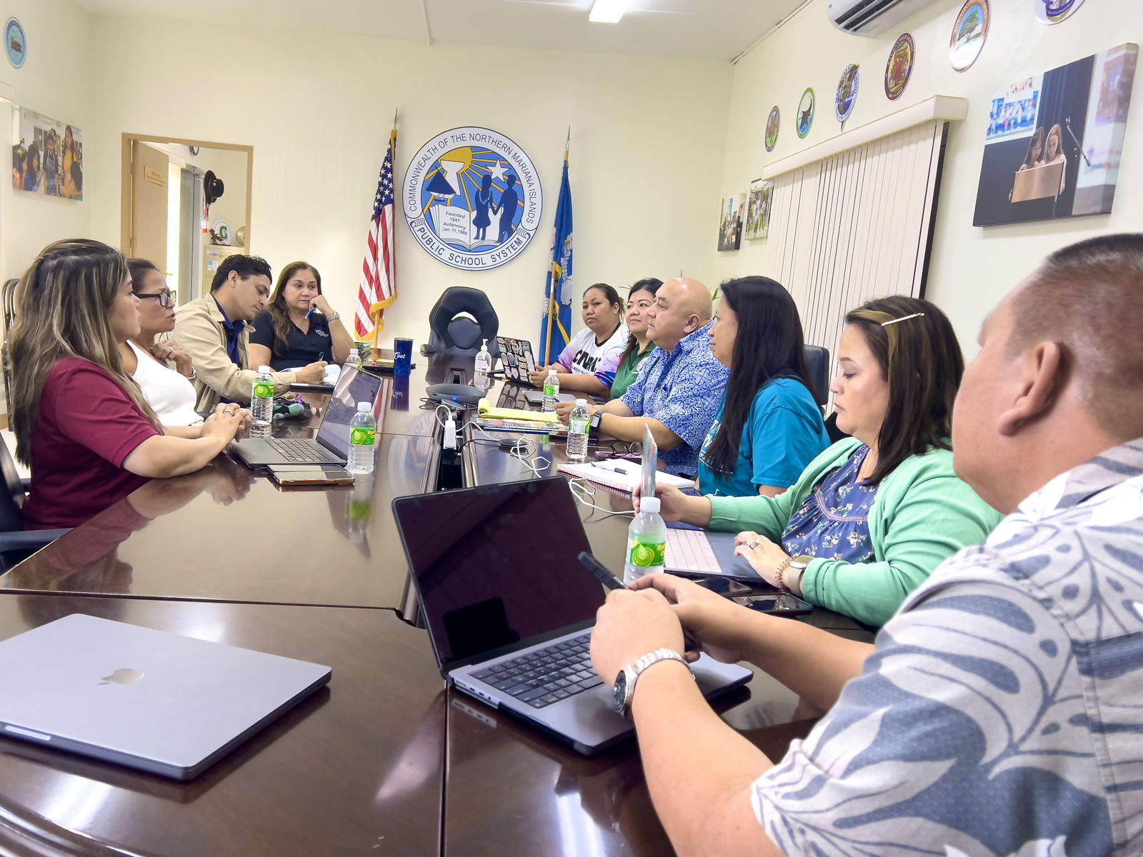 Delegate-elect Kimberlyn King-Hinds, 2nd left, meets with public education officials led by Commissioner of Education Dr. Lawrence F. Camacho and Board of Education Vice Chair Maisie B. Tenorio to talk about the partnership between the delegate’s office and the Public School System. Also in the photo are the delegate-elect’s incoming senior policy adviser, Matthew Deleon Guerrero,  Associate Commissioner for Administrative Services Eric Magofna, Federal Programs Officer Jacqueline Che, Finance Director Arlene Lizama, Human Resources Officer Jacqueline Che, and State Special Education Director Donna M. Flores.PSS photo