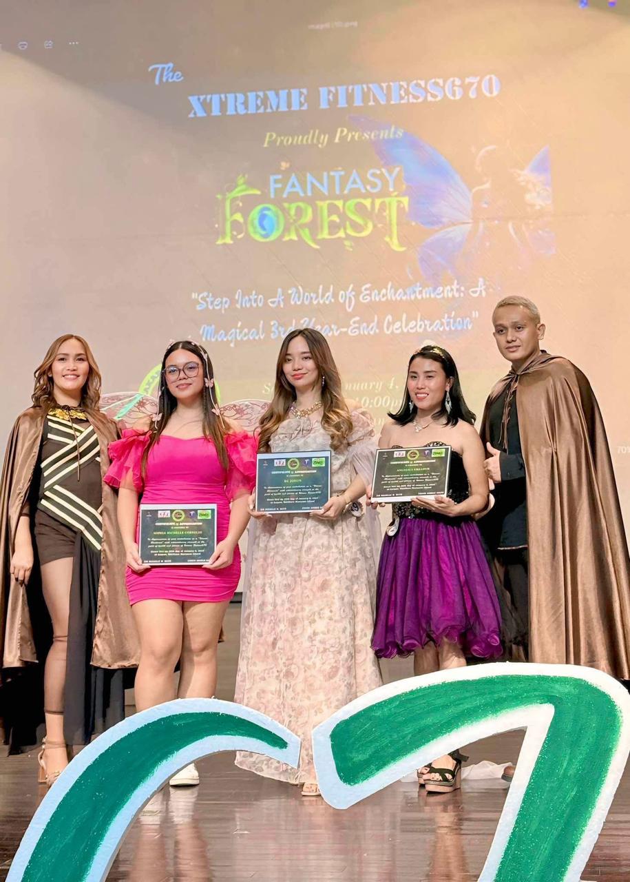 The New Shadower awardees Sophia Michelle Cornelio, second left, KC Joson and Angelica Creador pose for a photo with coaches Mitch Olita and Angelo Galfo.