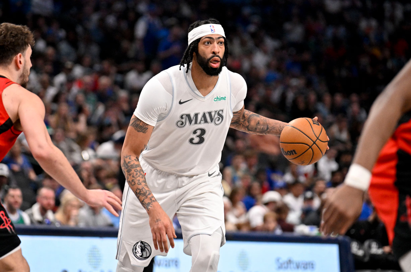 Dallas Mavericks forward Anthony Davis (3) brings the ball up court against the Houston Rockets during the second half at the American Airlines Center in Dallas, Texas, Feb. 8, 2025.