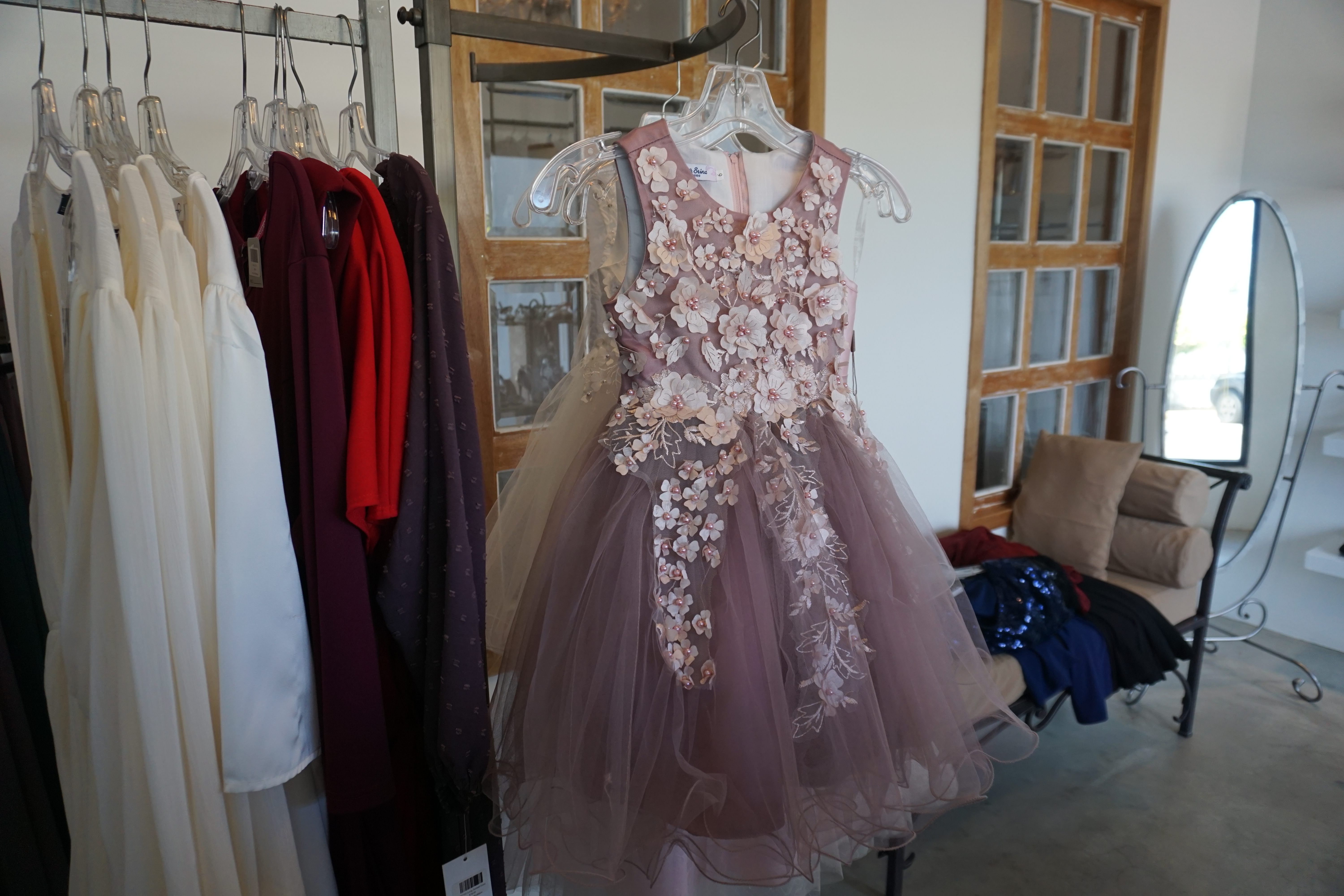 From tuxedos and suits to wedding gowns, bridesmaid dresses, and even something for the flower girls, Pena House has it all