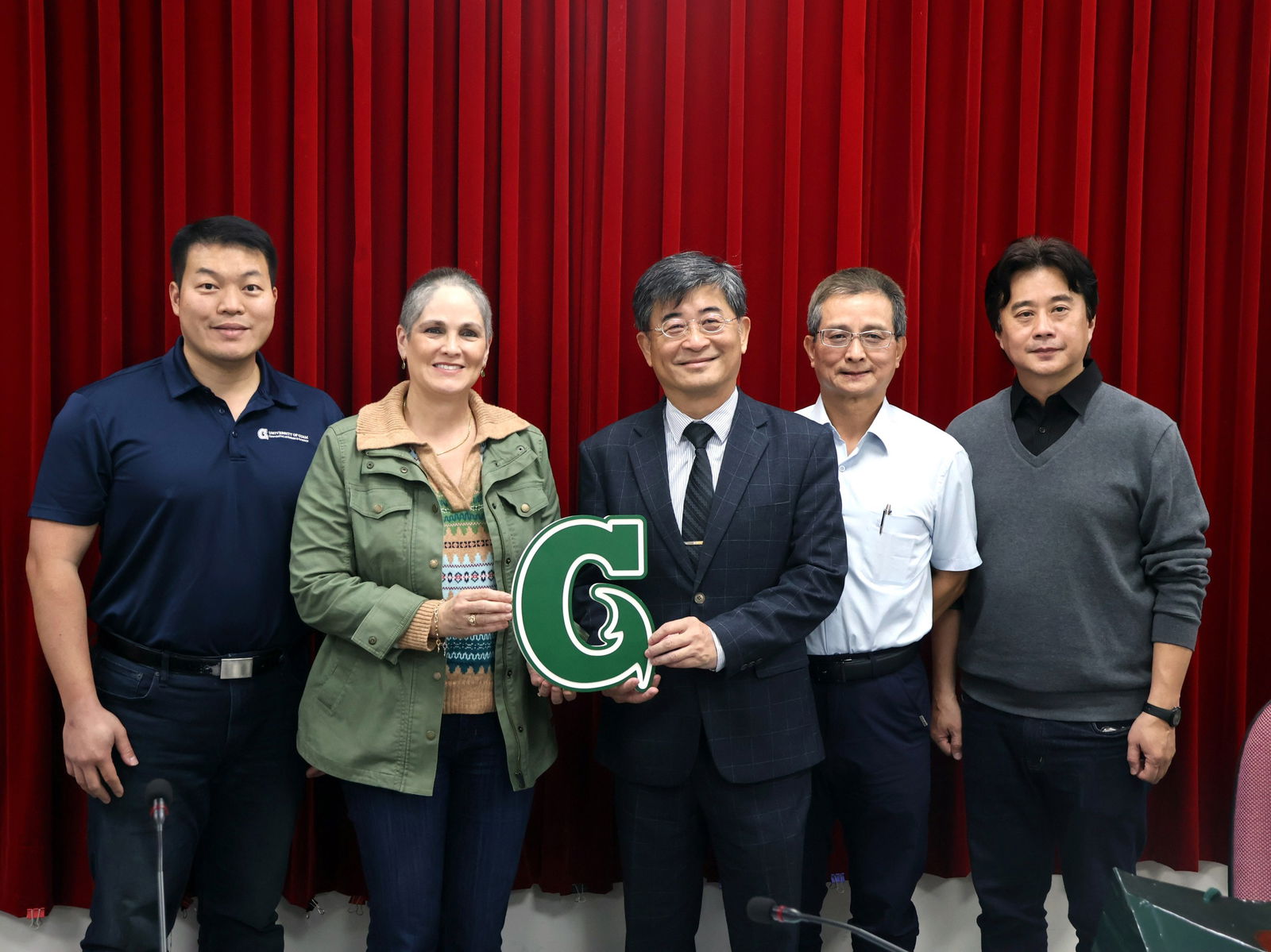 The administrators of sister agriculture colleges University of Guam and National Chung Hsing University degree programs. From left, Kuan-Ju Chen, chair of the Division of Agriculture & Life Sciences at UOG; Rachael T. Leon Guerrero, dean of UOG’s College of Natural & Applied Sciences; Chih-Feng Chen, dean; Shaw-Yhi Hwang, vice dean of the College of Agriculture and Natural Resources; and Chi-Ming (Allen) Hsieh, vice dean of the Office of Research & Development, all three with NCHU.