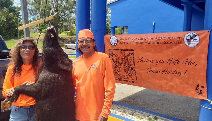 Mo Ibanez and Tina Cepeda are the first-place winners in the archery division at last year’s Field to Fork Babui Hunt.