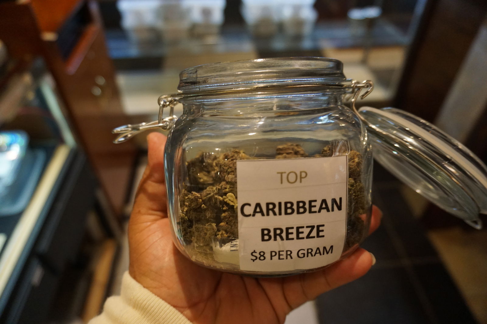 420 Lounge and The HookUp offer a plethora of buds for cannabis connoisseurs. 