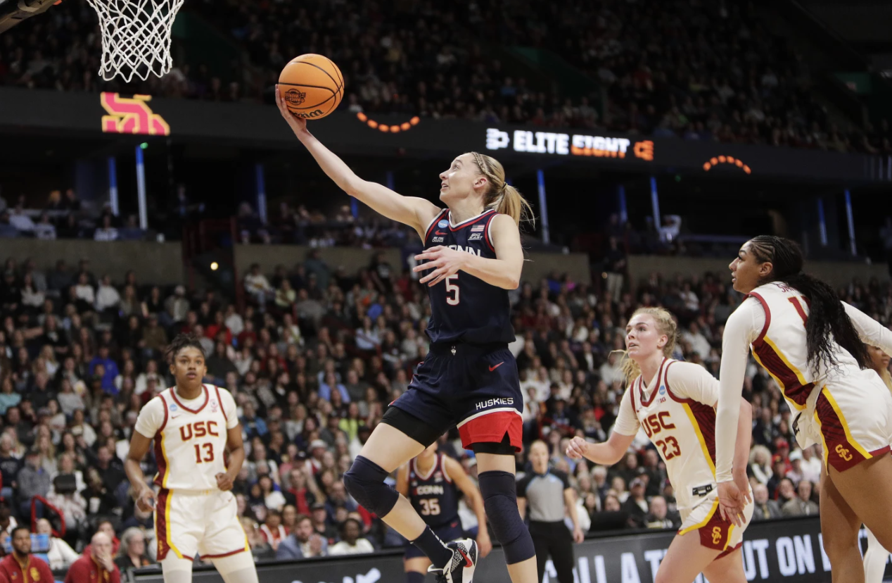 UConn Paige Bueckers shoots during the first half against Southern California in the Elite Eight of the NCAA basketball tournament, Monday, March 31, 2025 in Spokane, Wash.AP