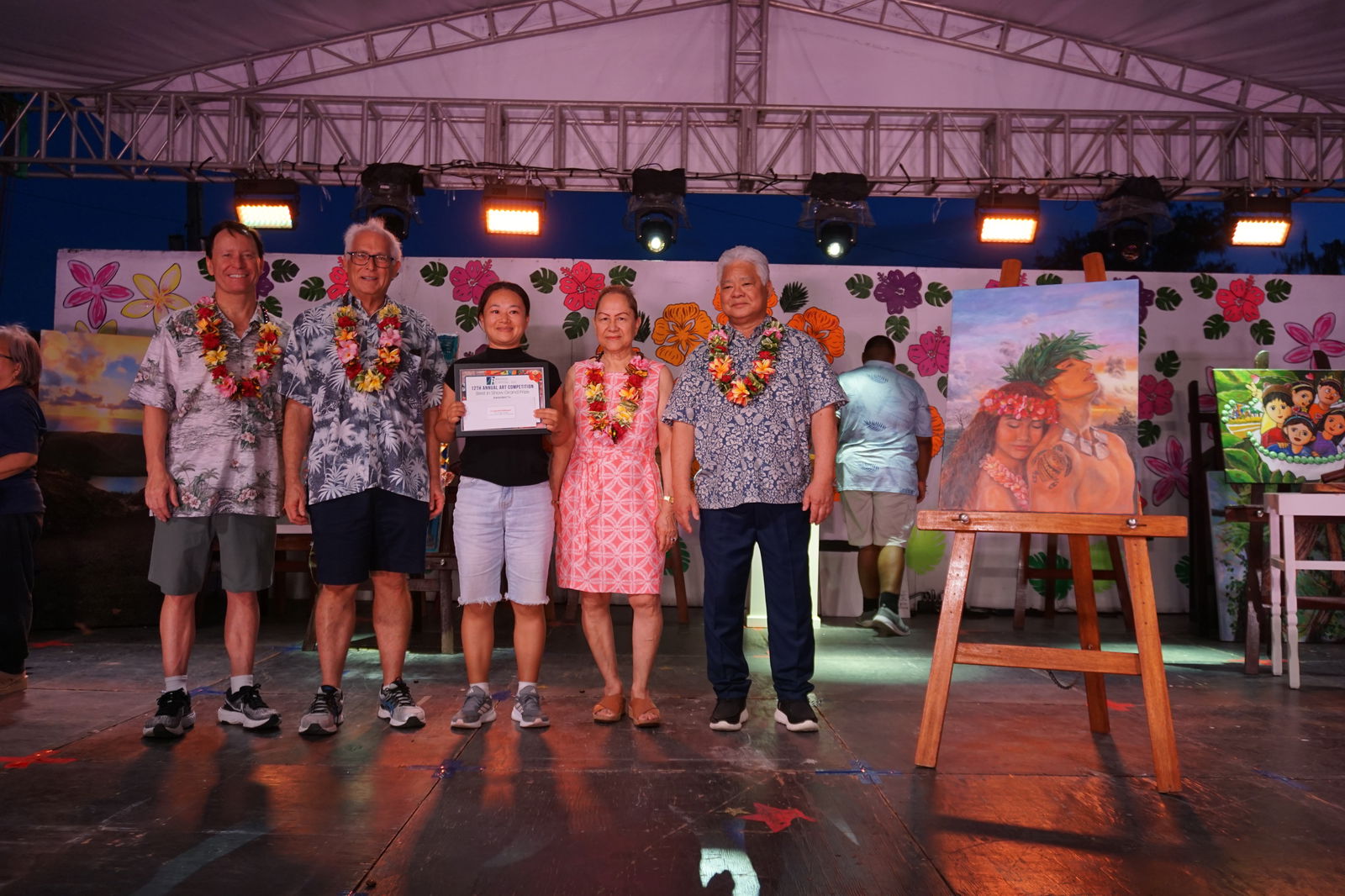 Zhong Yan Tang wins the Best of Show category for "Timeless Love."