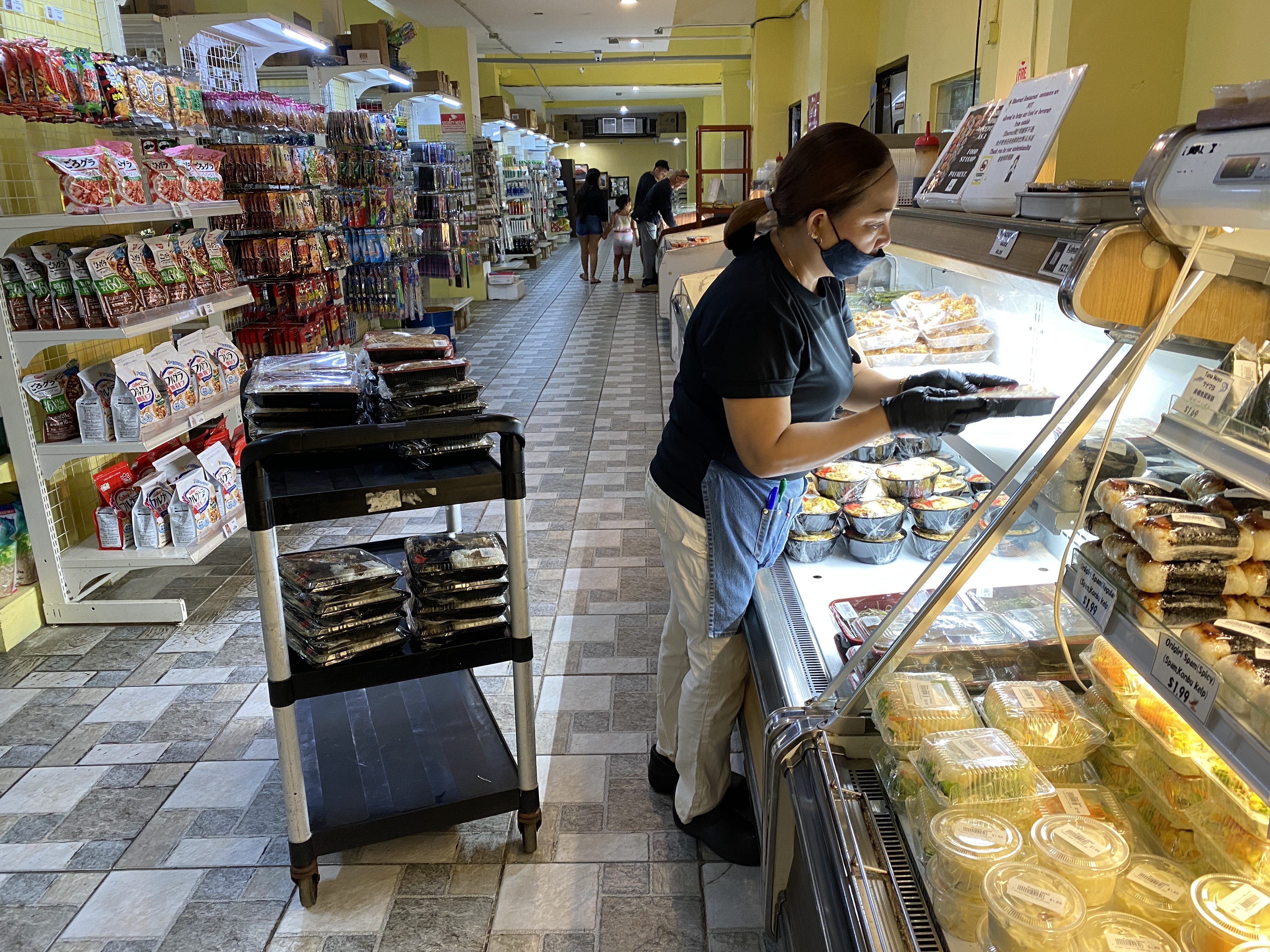 As it has since 2006, Himawari serves up convenient, delicious Japanese bento, onigiri, and more in Garapan.