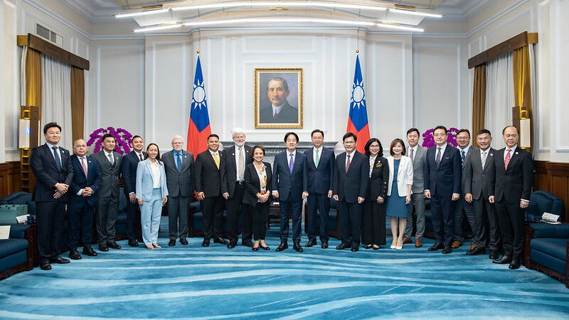 Taiwan President Lai Ching-te with the visiting Guam delegation led by Gov. Lou Leon Guerrero.