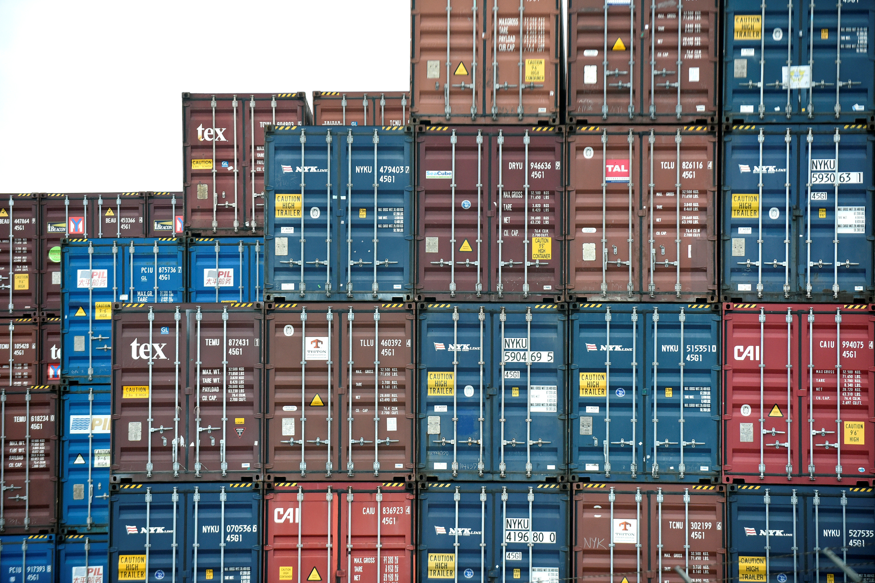 Containers are seen at the port in San Pedro, California, March 22, 2018.REUTERS