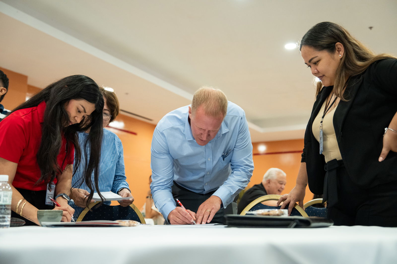 The sold-out workshop “What to Expect When You’re Exporting” was held on Friday, May 2, 2025, at the Crowne Plaza Resort Saipan.