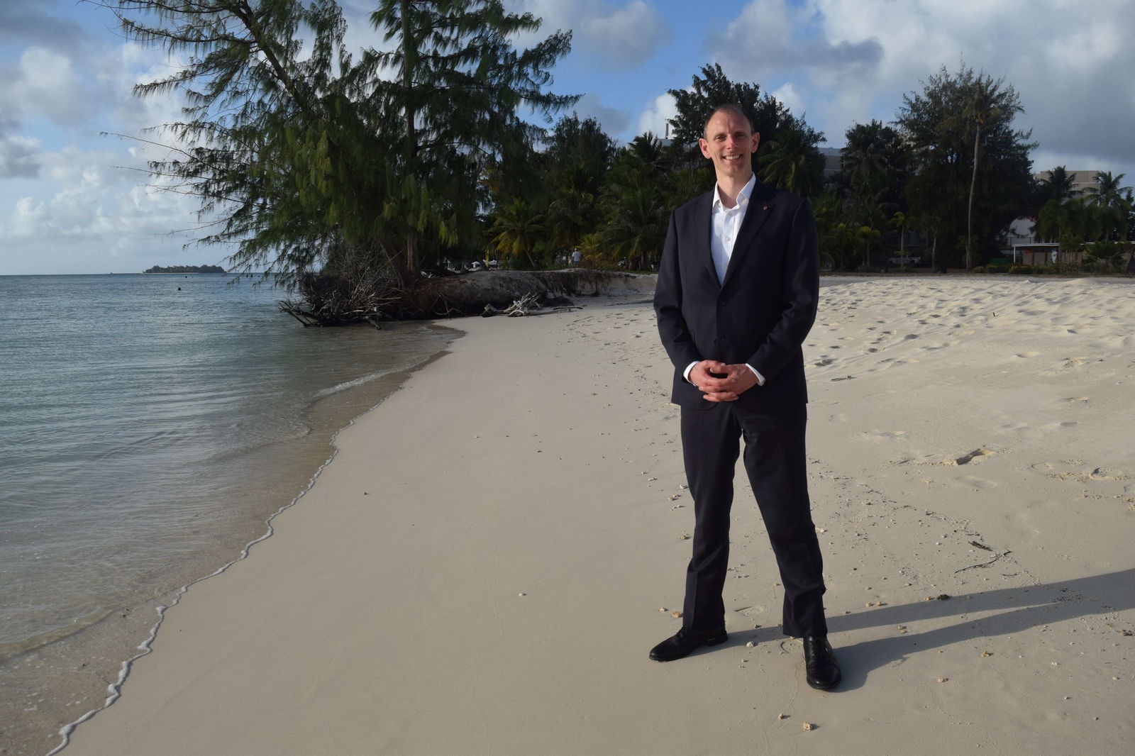 British Consul General Paul J.G. Rennie poses on the beach at Crown Plaza Resort on Monday.Photo by Emmanuel T. Erediano