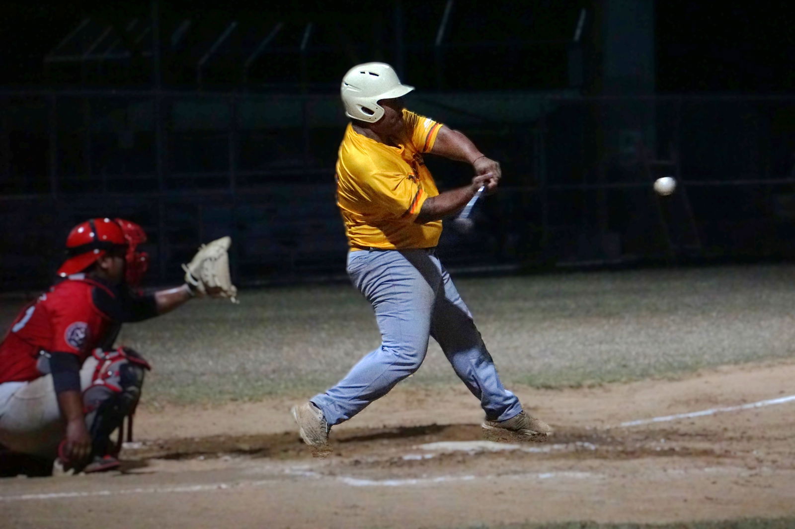 The Padres’ Jordan Suel hits a single-turned-RBI during a 2025 Saipan Baseball League game at the Francisco "Tan Ko" Palacios Baseball Field.Photo by James F. Sablan Jr.