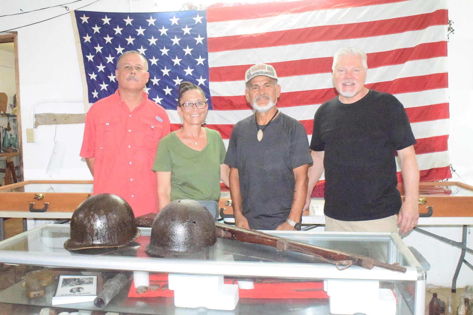 Bill Wheritt, Patti Wheritt Robinson and her husband, Len Robinson with NMI veteran Fabian Indalecio at his WWII museum in San Antonio on Sunday.Photo by Emmanuel T. Erediano