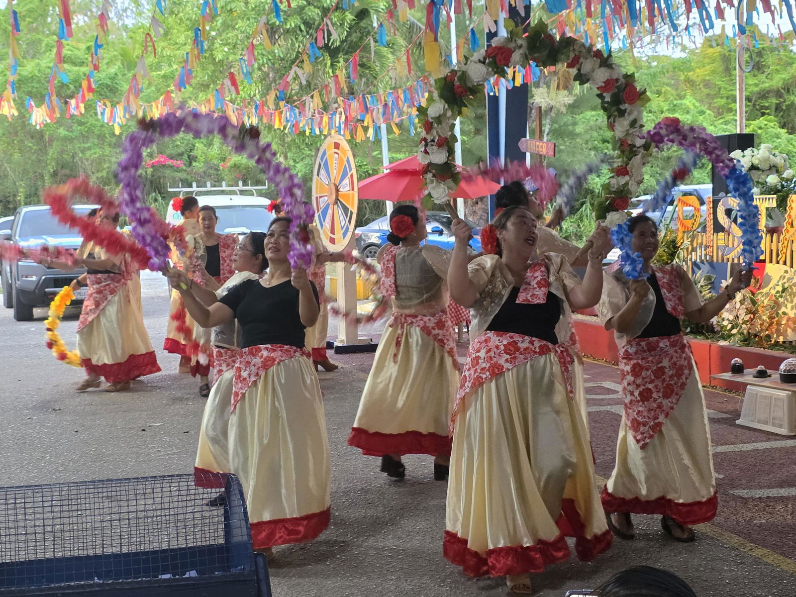 A group performs a traditional Philippine cultural dance.Photo by Bryan Manabat