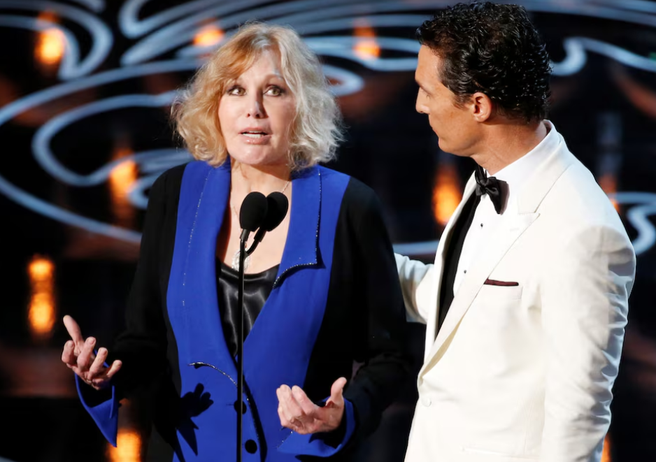 Presenters Matthew McConaughey and Kim Novak at the 86th Academy Awards in Hollywood, California March 2, 2014.REUTERS
