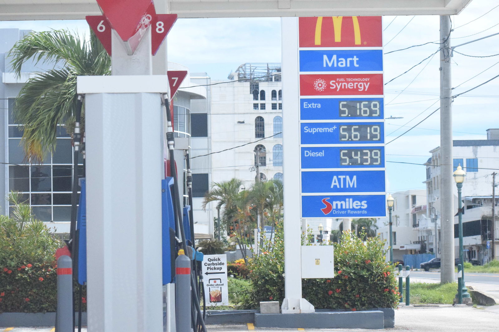 The Mobil Oil station on Beach Road in Garapan displays its gasoline prices on Thursday.Photo by Emmanuel T. Erediano
