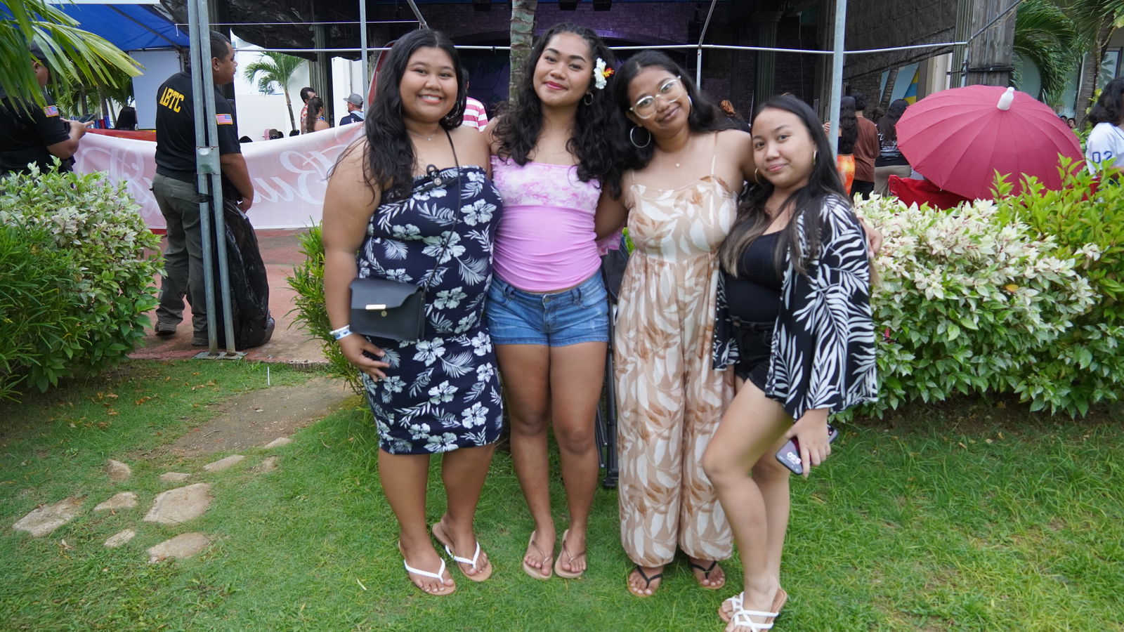 It was a family affair for Kinna Dela Cruz, second from left, who was at the concert with her sister Amberlyn Dela Cruz, left, Netonia Dela Cruz, third from left, and Lwina Atalig, right.