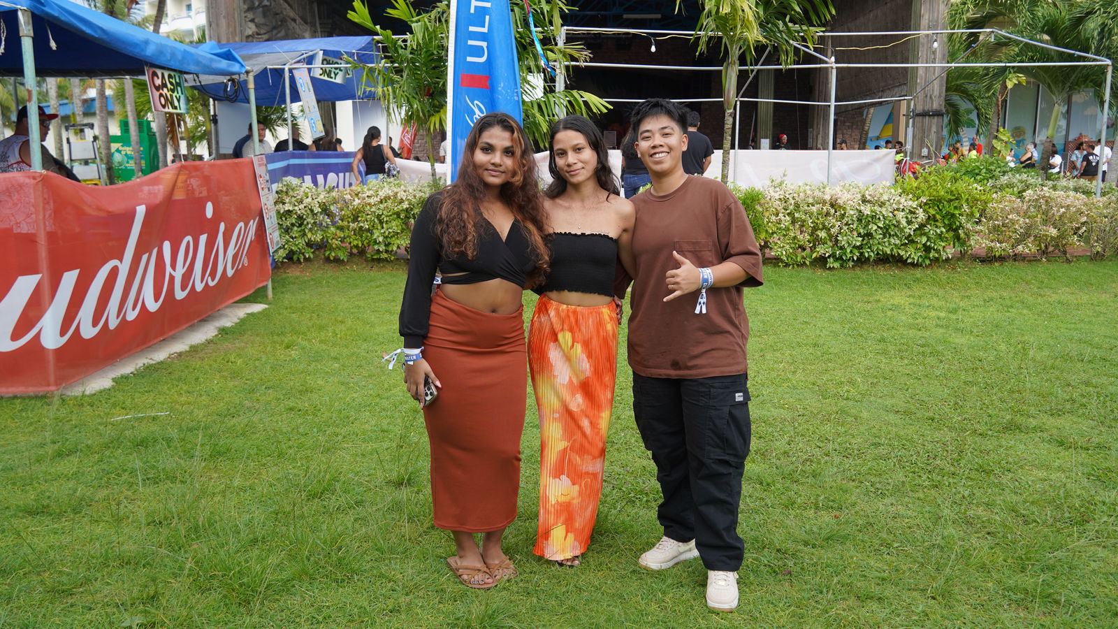 Mimi and her friends, Alana Danan, center, and Eyham Danan.