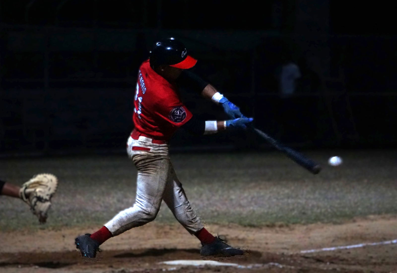 Cardinals’ Juan Tenorio Jr. hits a single during a game in the 2025 Saipan Baseball League at the Francisco "Tan Ko" Palacios Baseball Field.Photo by James F. Sablan Jr. 