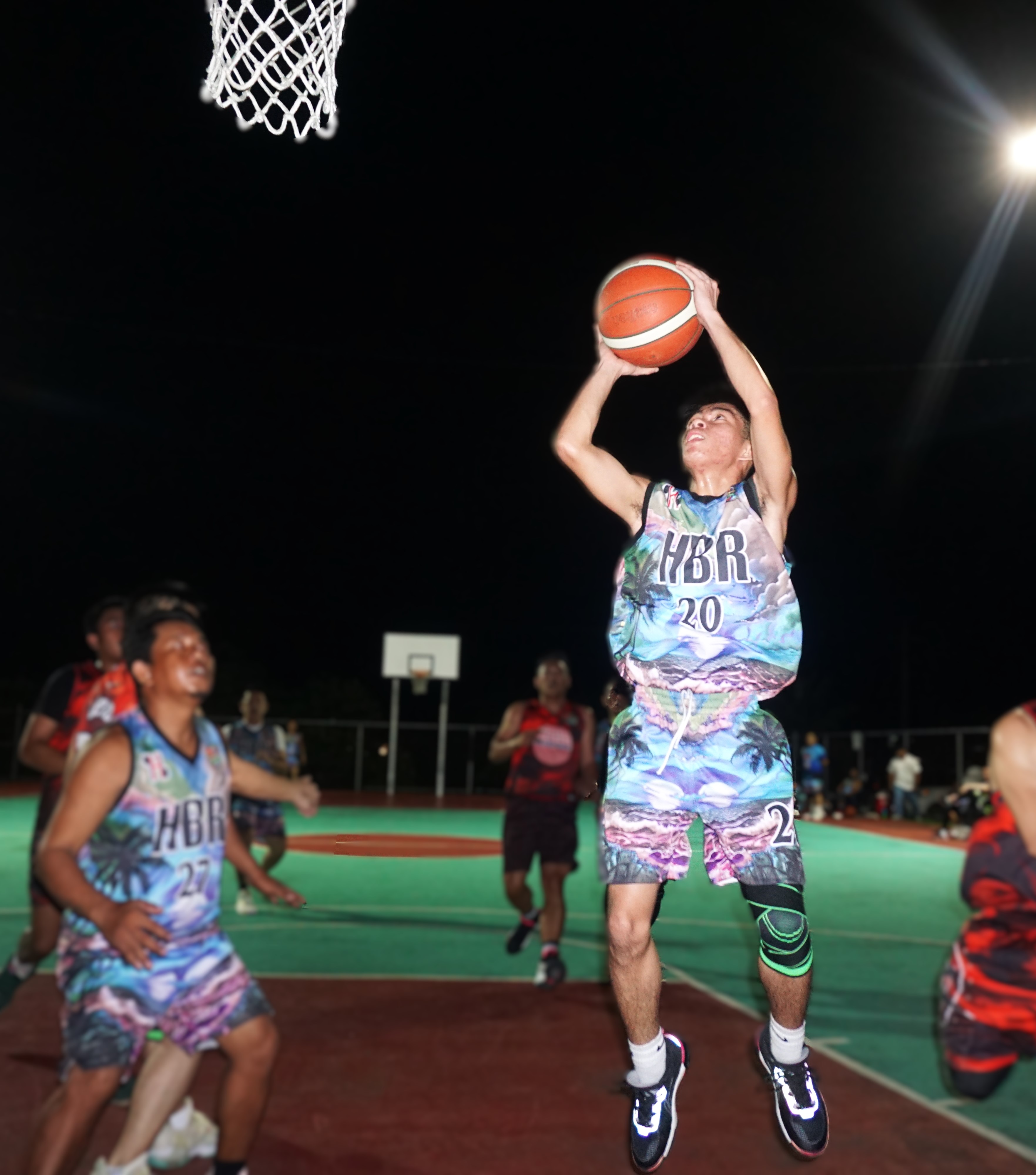 HBR’s Sean Licayan rises up for the uncontested finish during a game against Seabridge in Bracket B of the E-Sports CNMI Invitational Basketball League 2025 at the Koblerville basketball court on Wednesday night.Photo by James F. Sablan Jr.