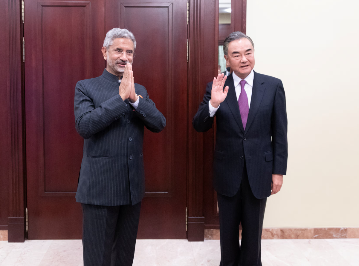 Chinese State Councilor and Foreign Minister Wang Yi meets Indian Foreign Minister Subrahmanyam Jaishankar on the sidelines of the Shanghai Cooperation Organization meeting in Moscow, Russia on Sept. 10, 2020.China Daily via REUTERS